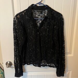 M/Black Lace Top